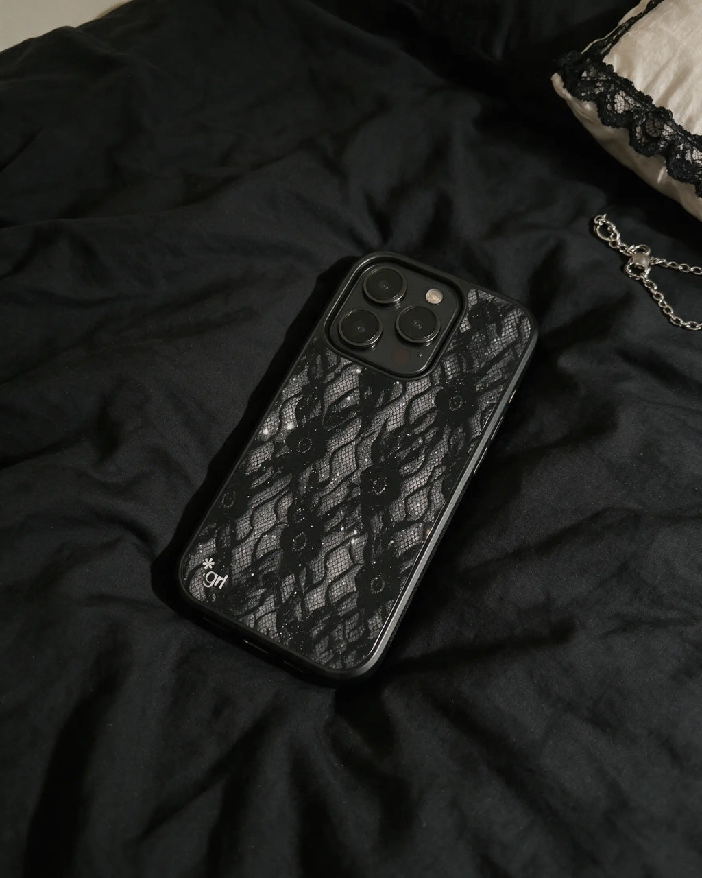 NOIR